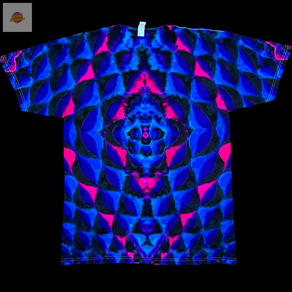 Détail motif géométrique tie dye