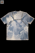 Vue avant du T-shirt SCARBORNE BECOME sur fond noir