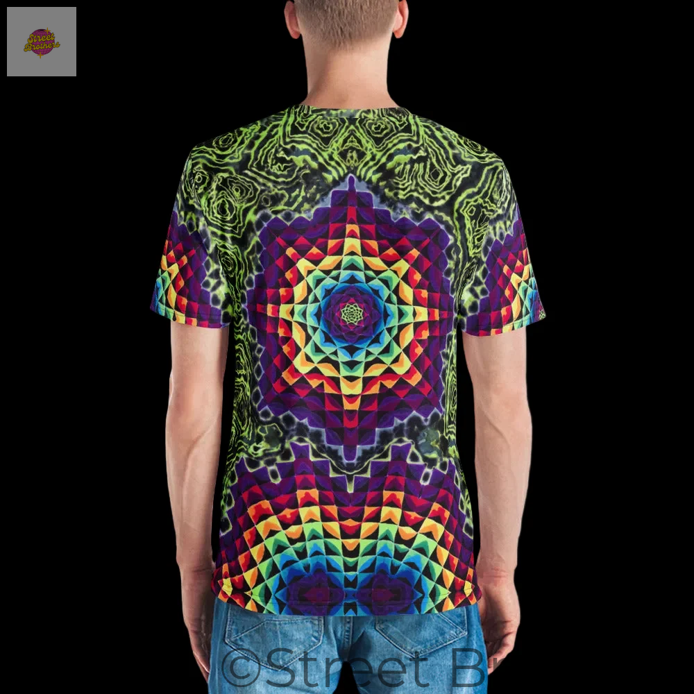 T-shirt Shinning Champions porté de face sur fond noir